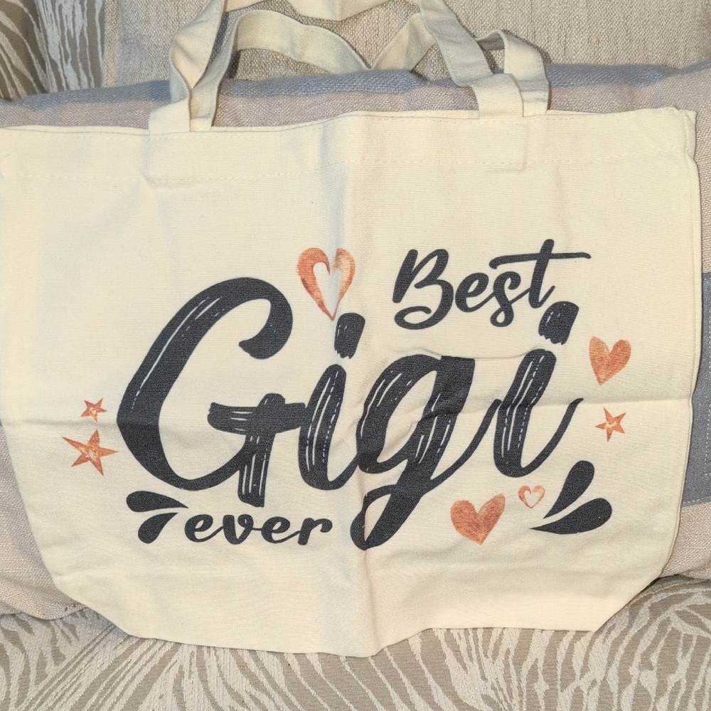 Cream Canvas Best GiGi Ever Tote Bag with Heart Design
